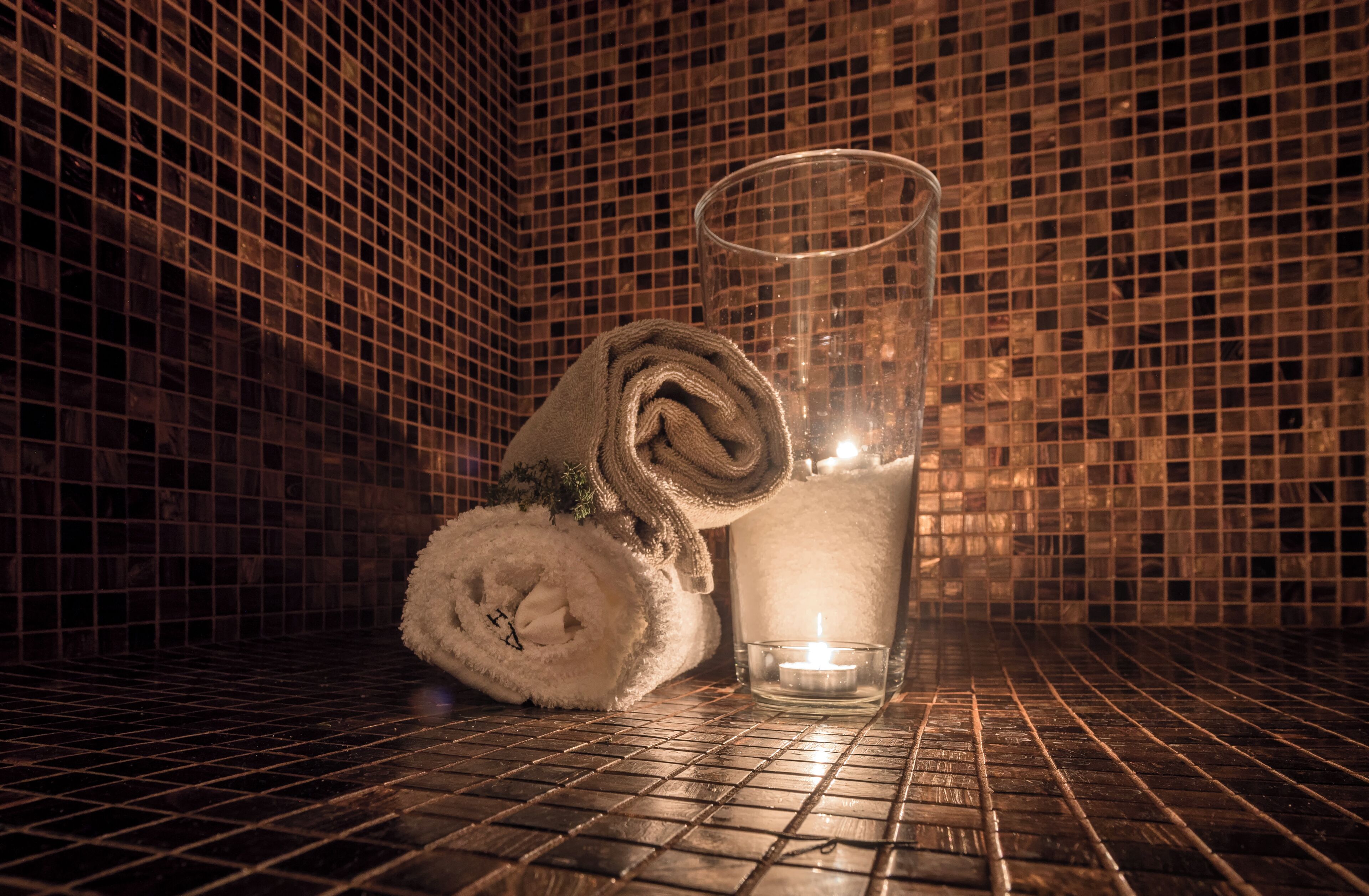 sauna, hot tub, turkish bath/hammam, body treatments, body wraps