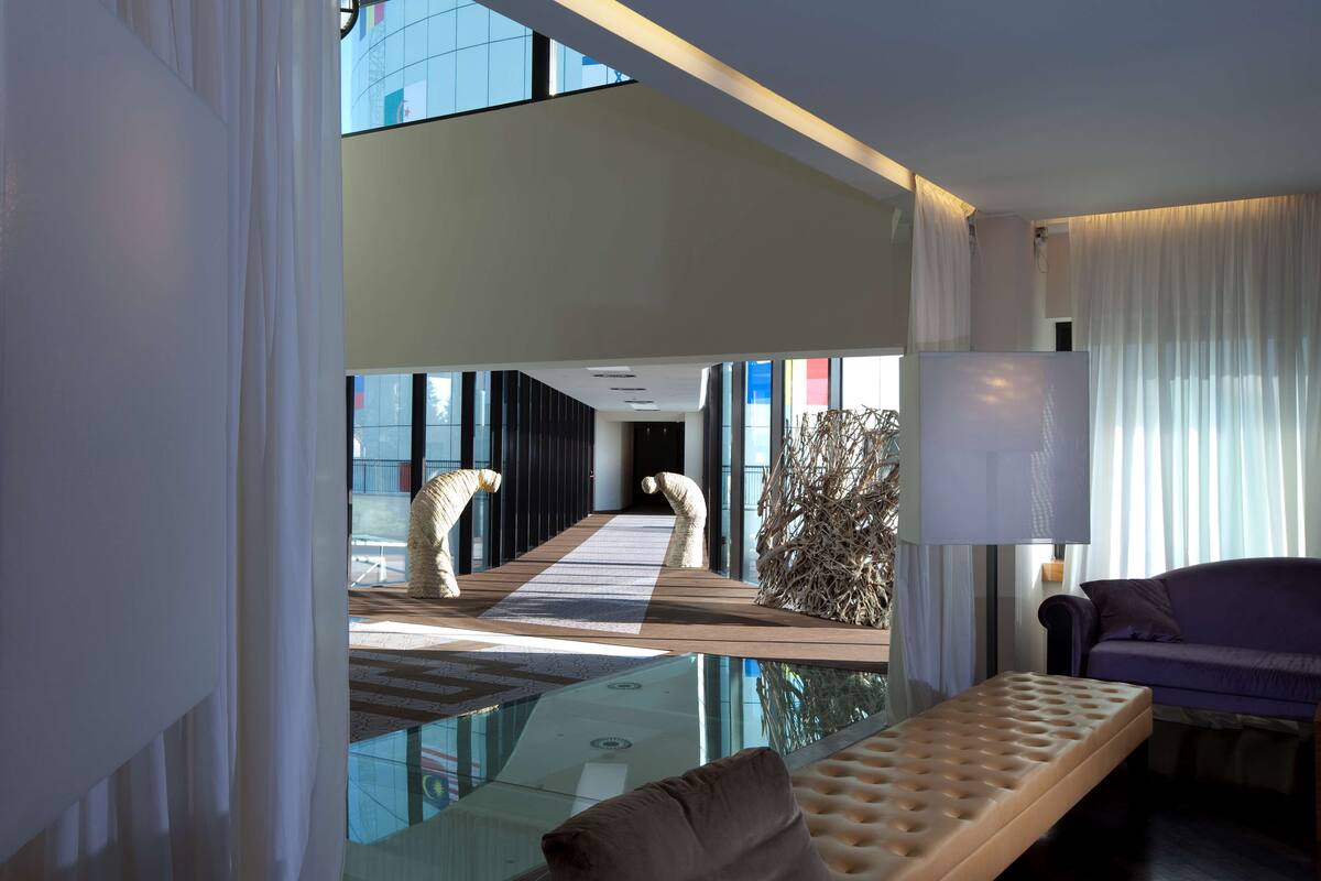 lobby