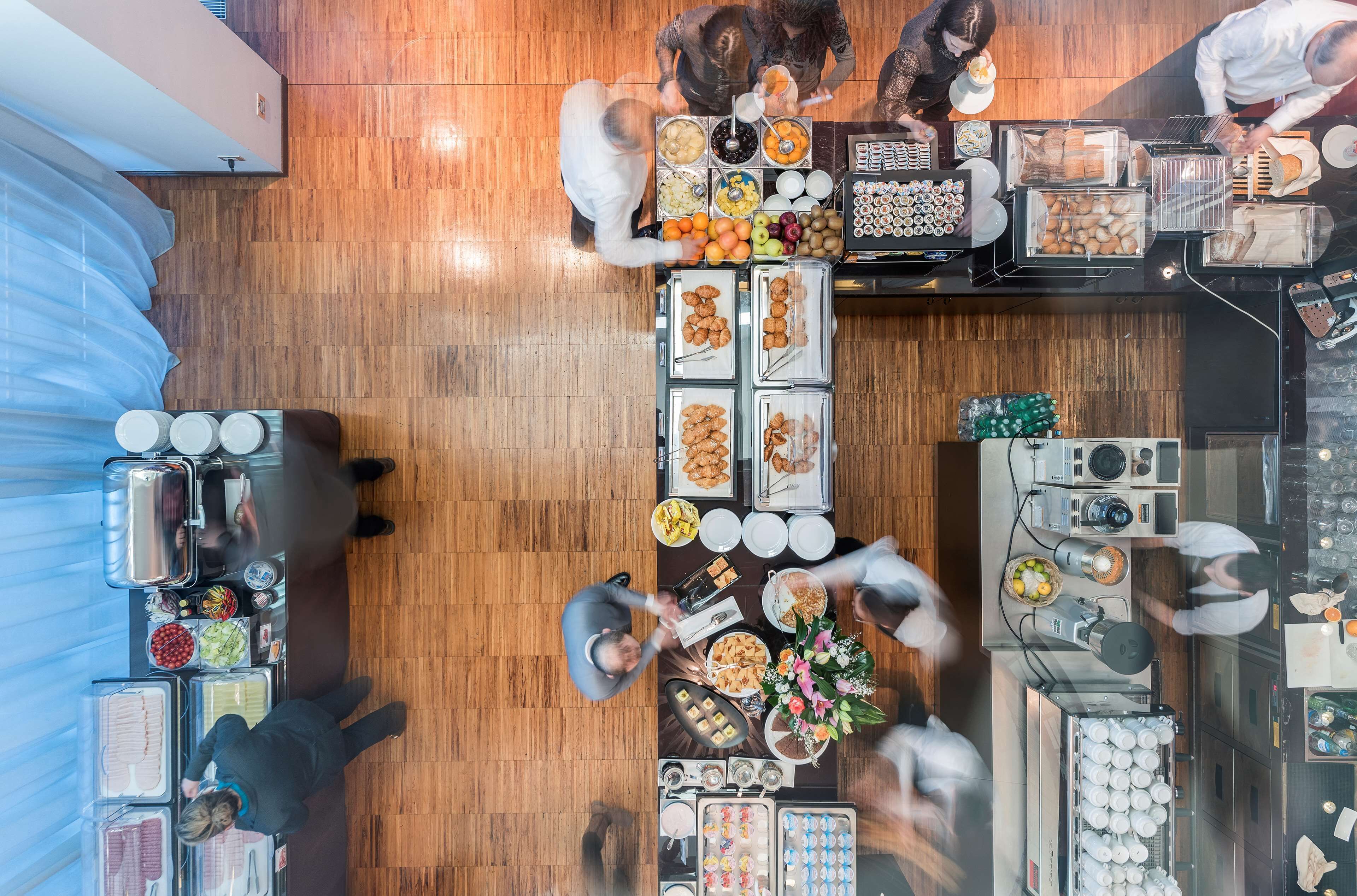 Daily continental breakfast for a fee