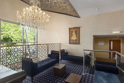 Redwings Lodges Birmingham