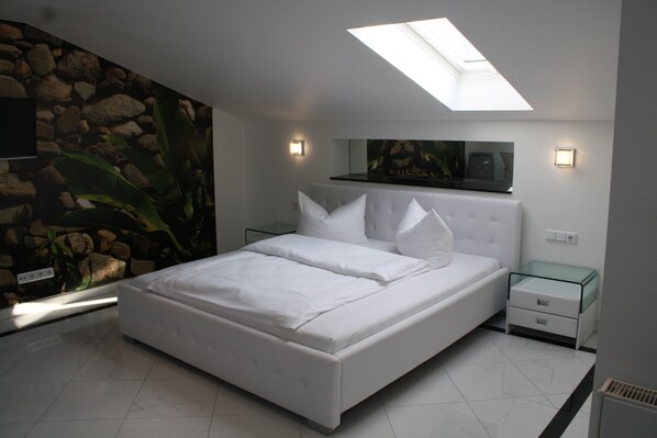 Double or Twin Room | Living area