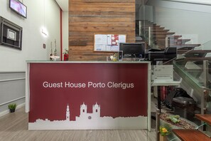 Reception - Guest House Porto Clerigus (Porto)