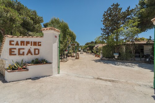 Camping Villaggio Egad