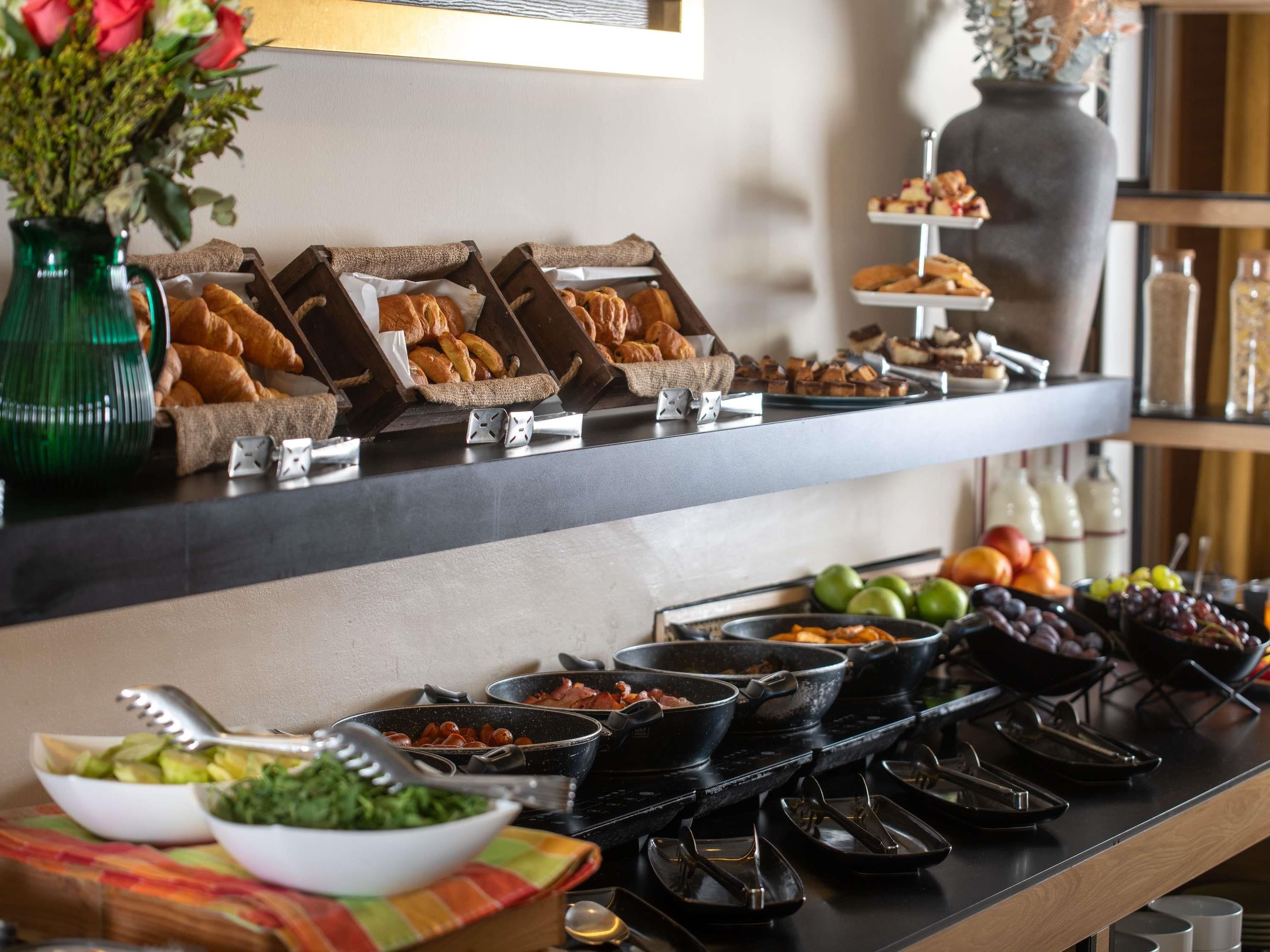 Daily continental breakfast for a fee