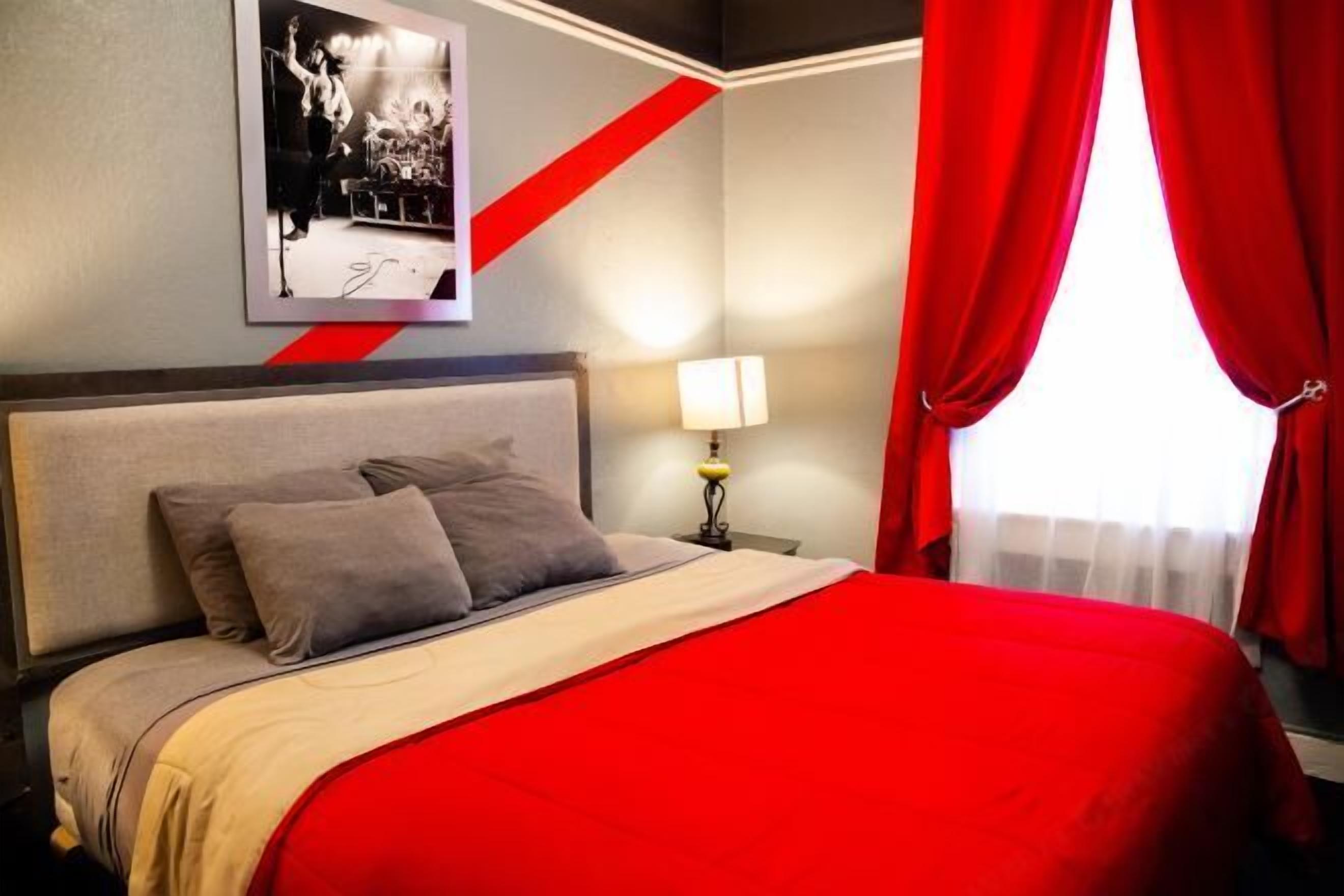 Decoración personalizada, muebles diferentes y escritorio 