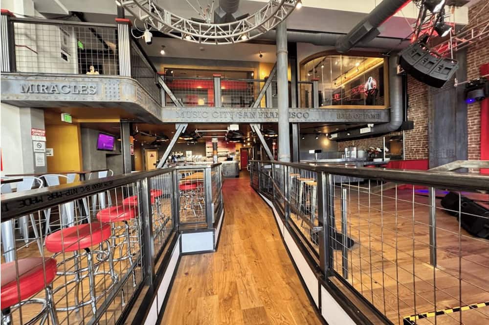 Music City Hotel - The San Francisco Music Experience