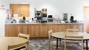 Colazione continentale inclusa, servita tutte le mattine
