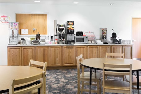 Café da manhã continental grÔtis todos os dias