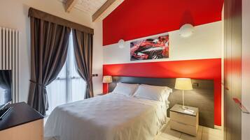Appartamento, 2 camere da letto | Minibar, una cassaforte in camera, con stile personalizzato