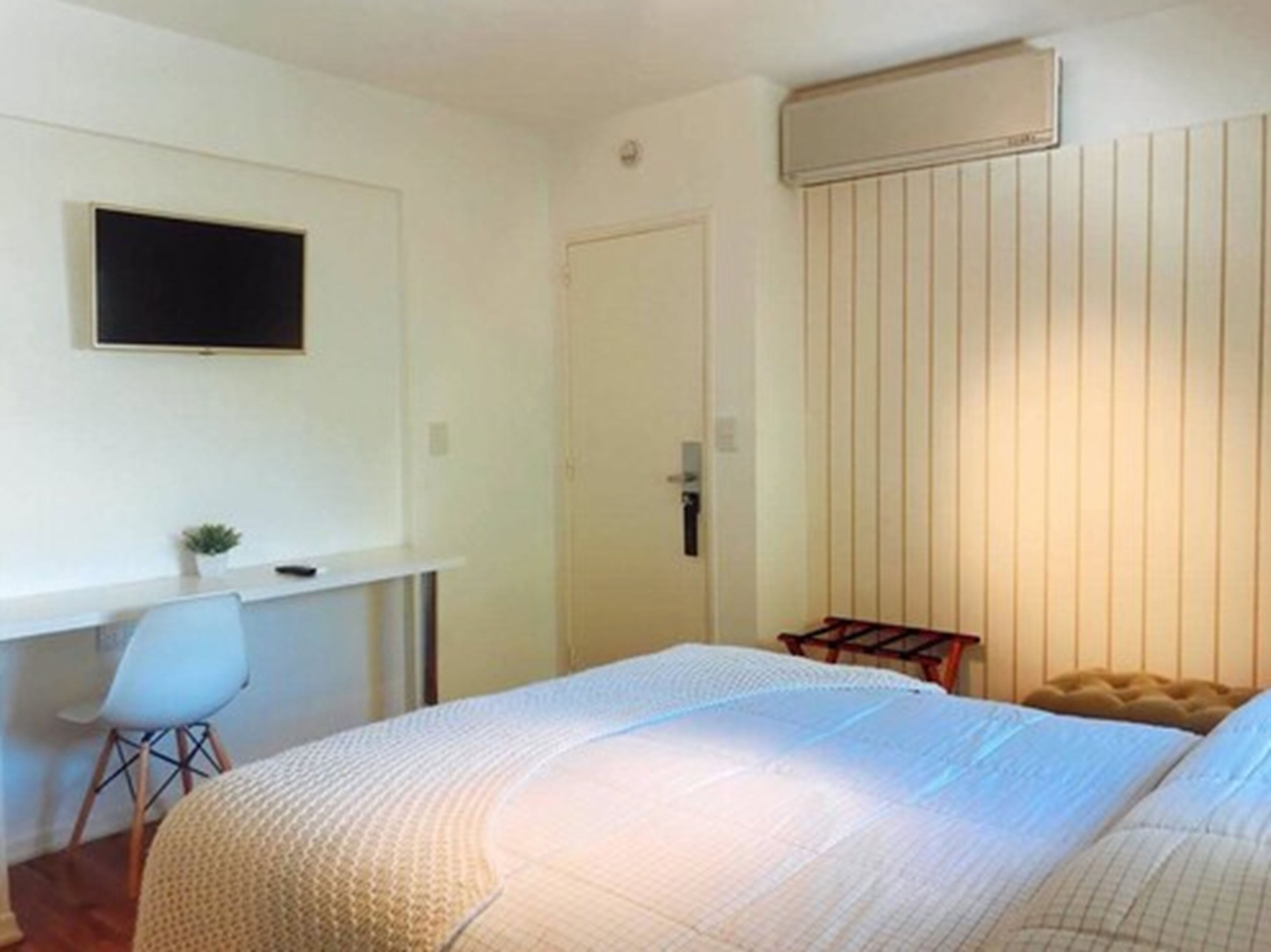 standard double room | premium bedding, down duvets, minibar, in-room safe