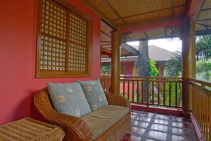 Balcony - Boracay Tropics Resort Hotel (Boracay Island)