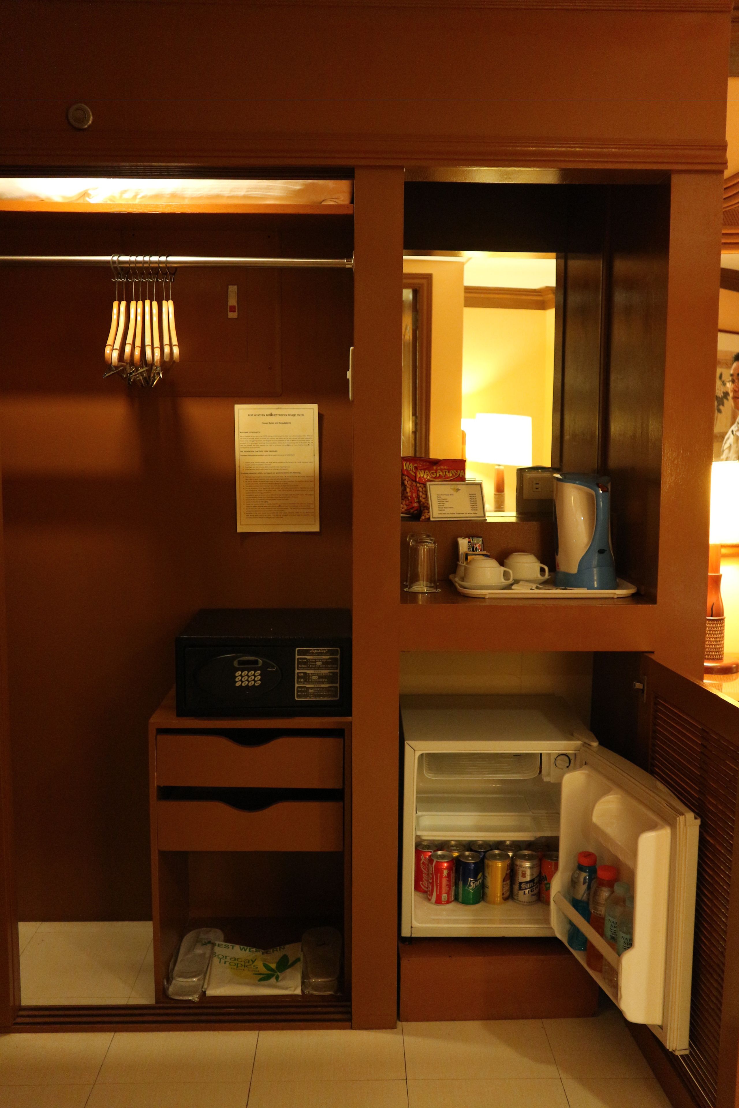1 bedroom, minibar, in-room safe, desk