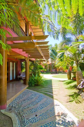 Premier Suite | Balcony - Boracay Tropics Resort Hotel (Boracay Island)