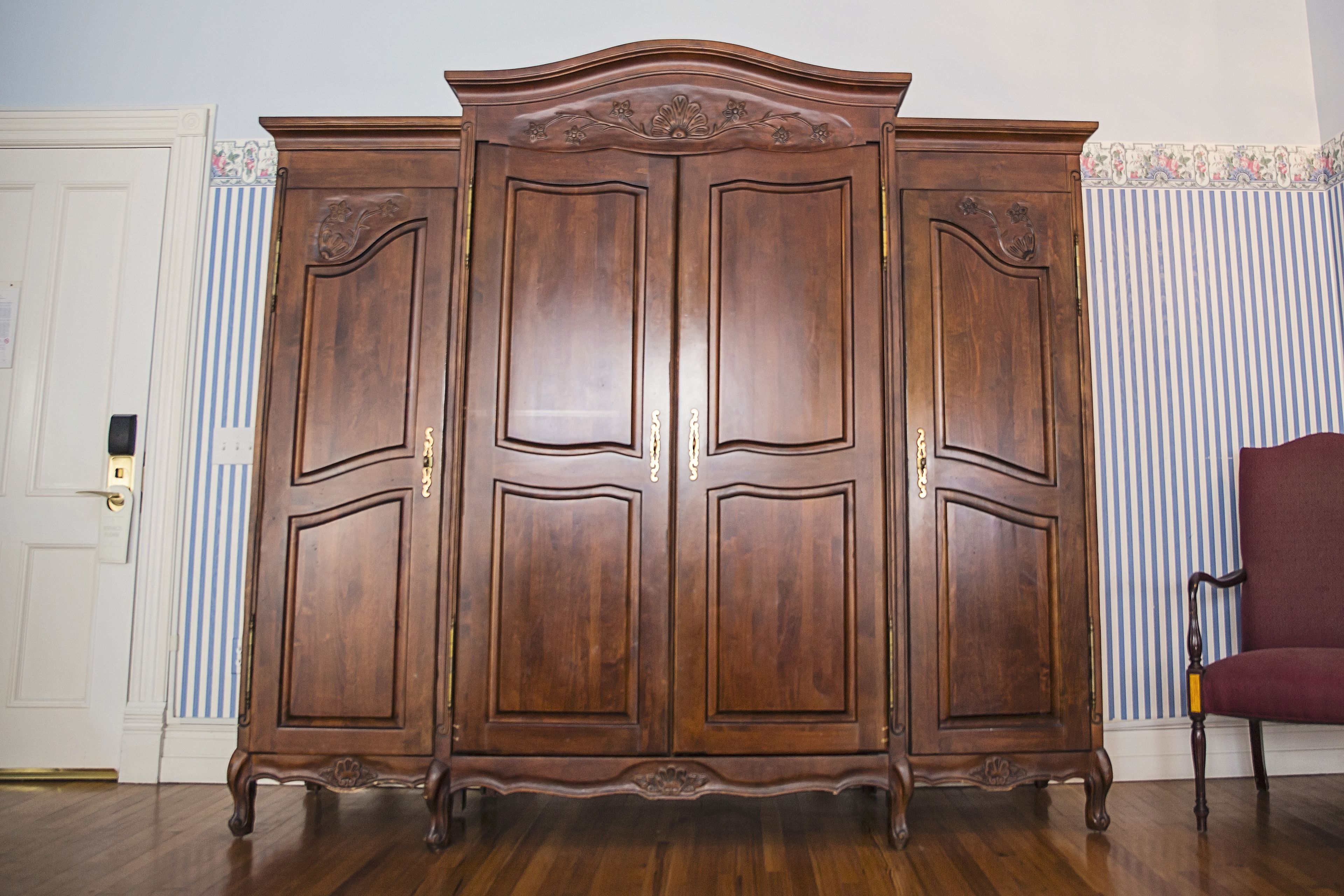 historic king | 1 bedroom, premium bedding, individually decorated