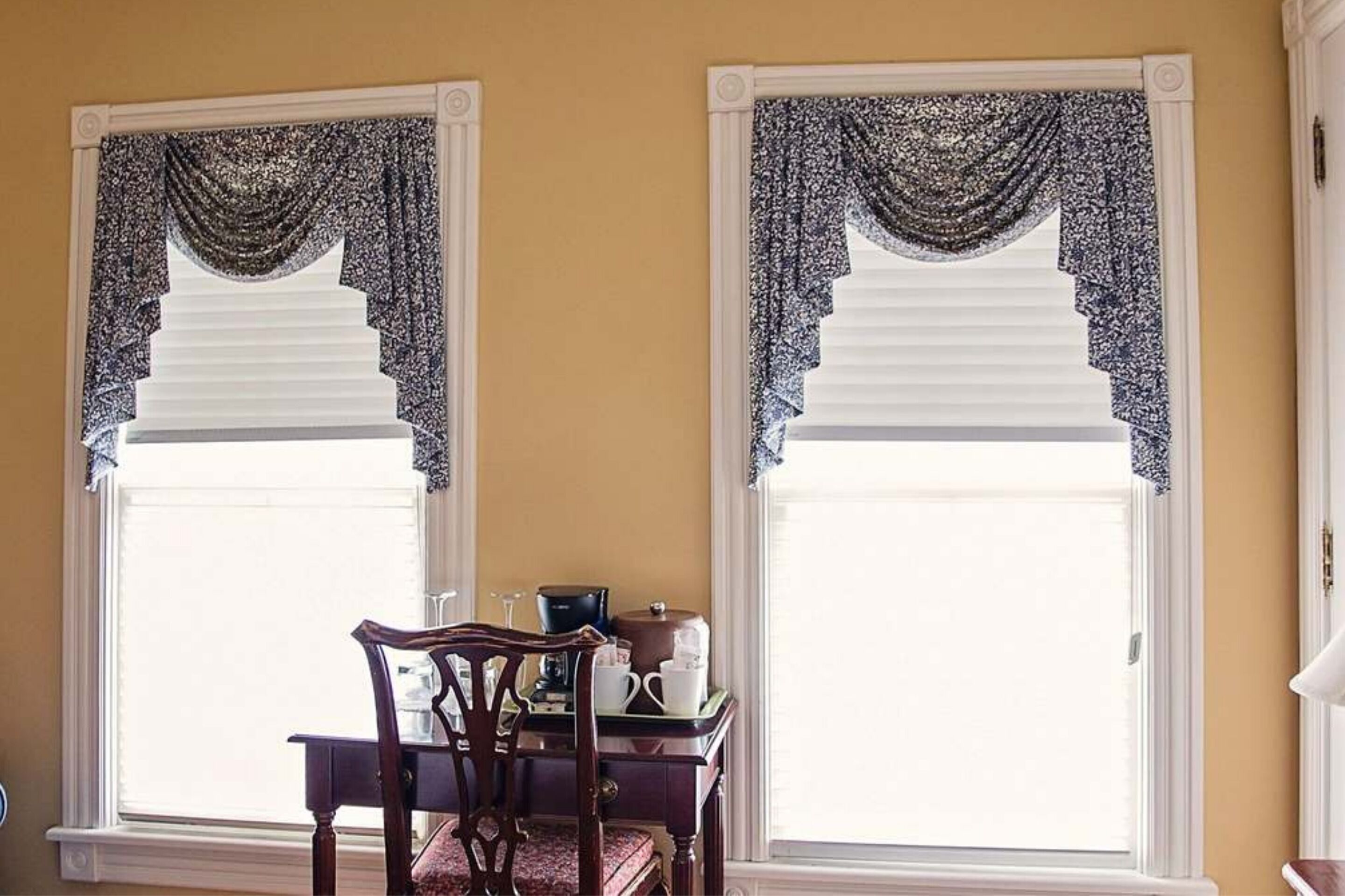 traditional room, 1 queen bed | 1 bedroom, premium bedding, individually decorated