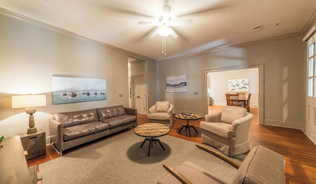 bay street three bedroom flat | living area | 35-inch flat-screen tv with cable channels, tv