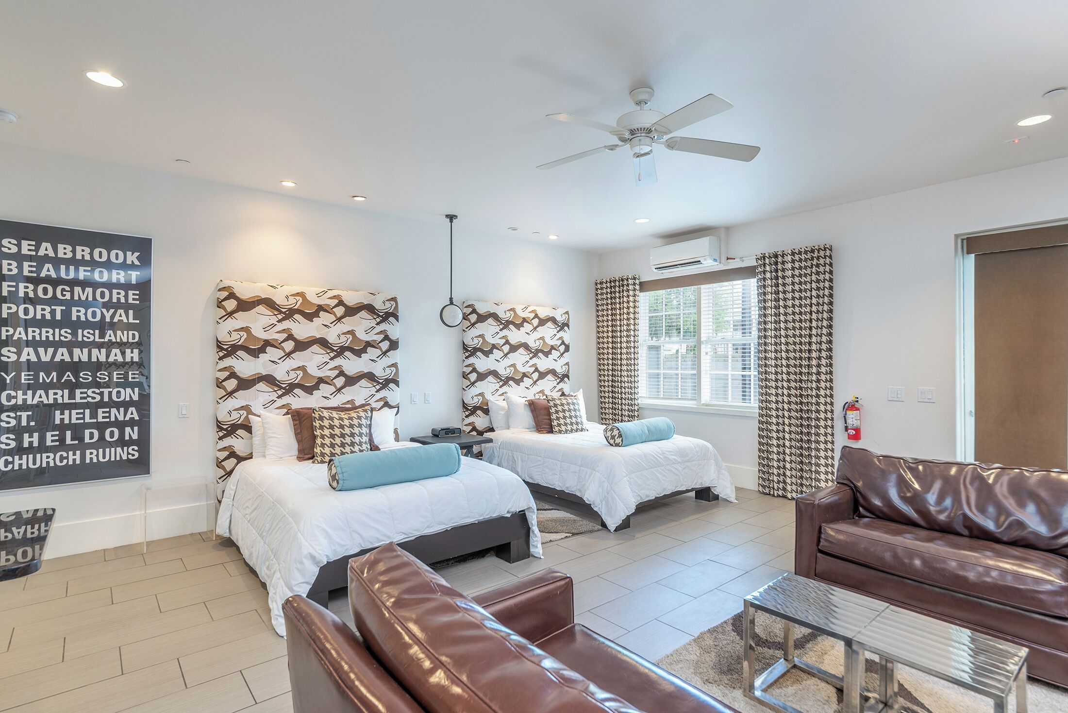 Greyhound Flat | Premium bedding, individually decorated, individually furnished