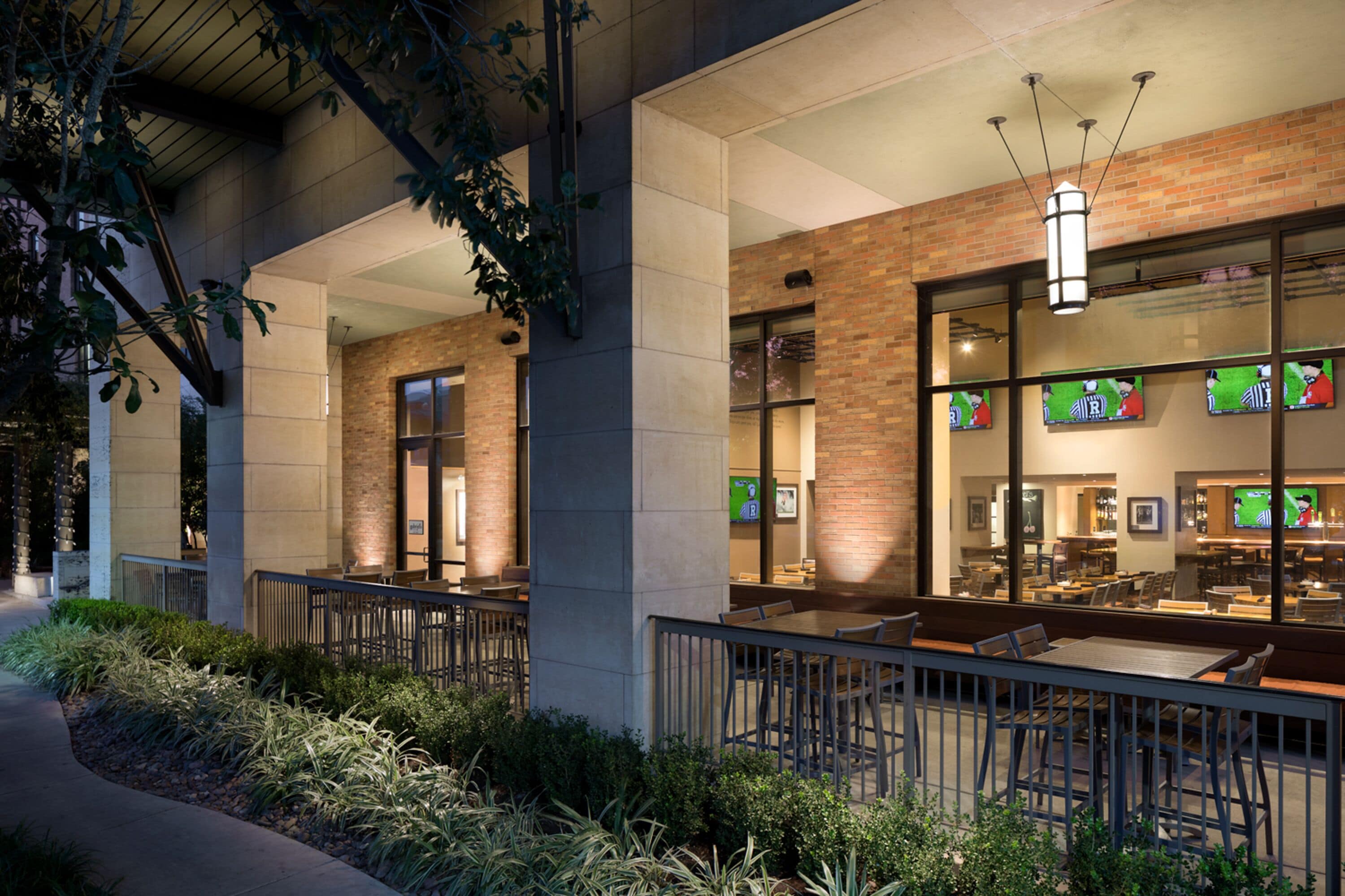 breakfast and dinner served