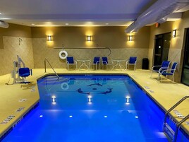 Una piscina techada