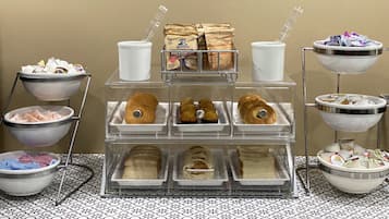 Desayuno buffet incluido todos los días