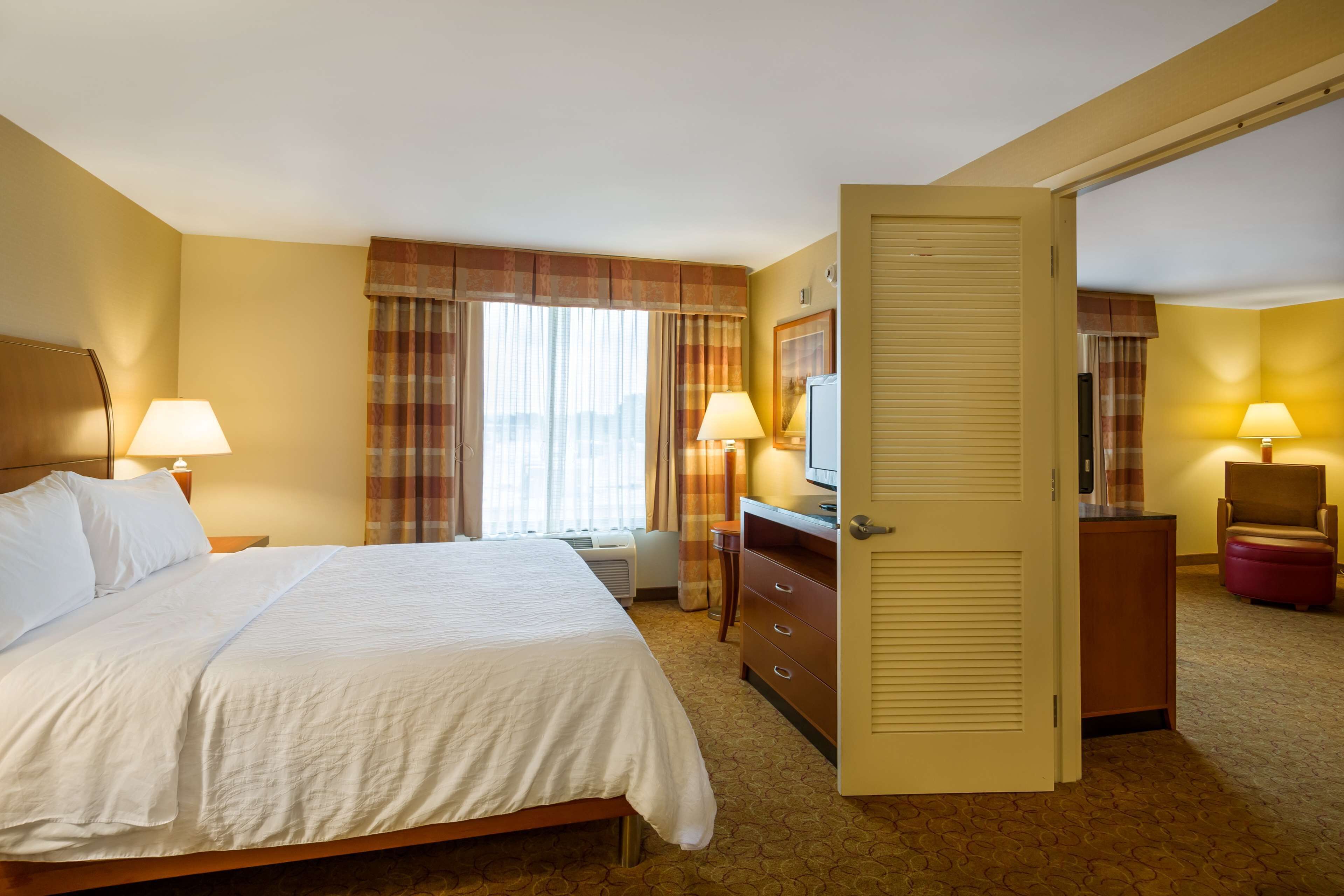 suite, one king bed, accessible | premium bedding, in-room safe, desk, iron/ironing board
