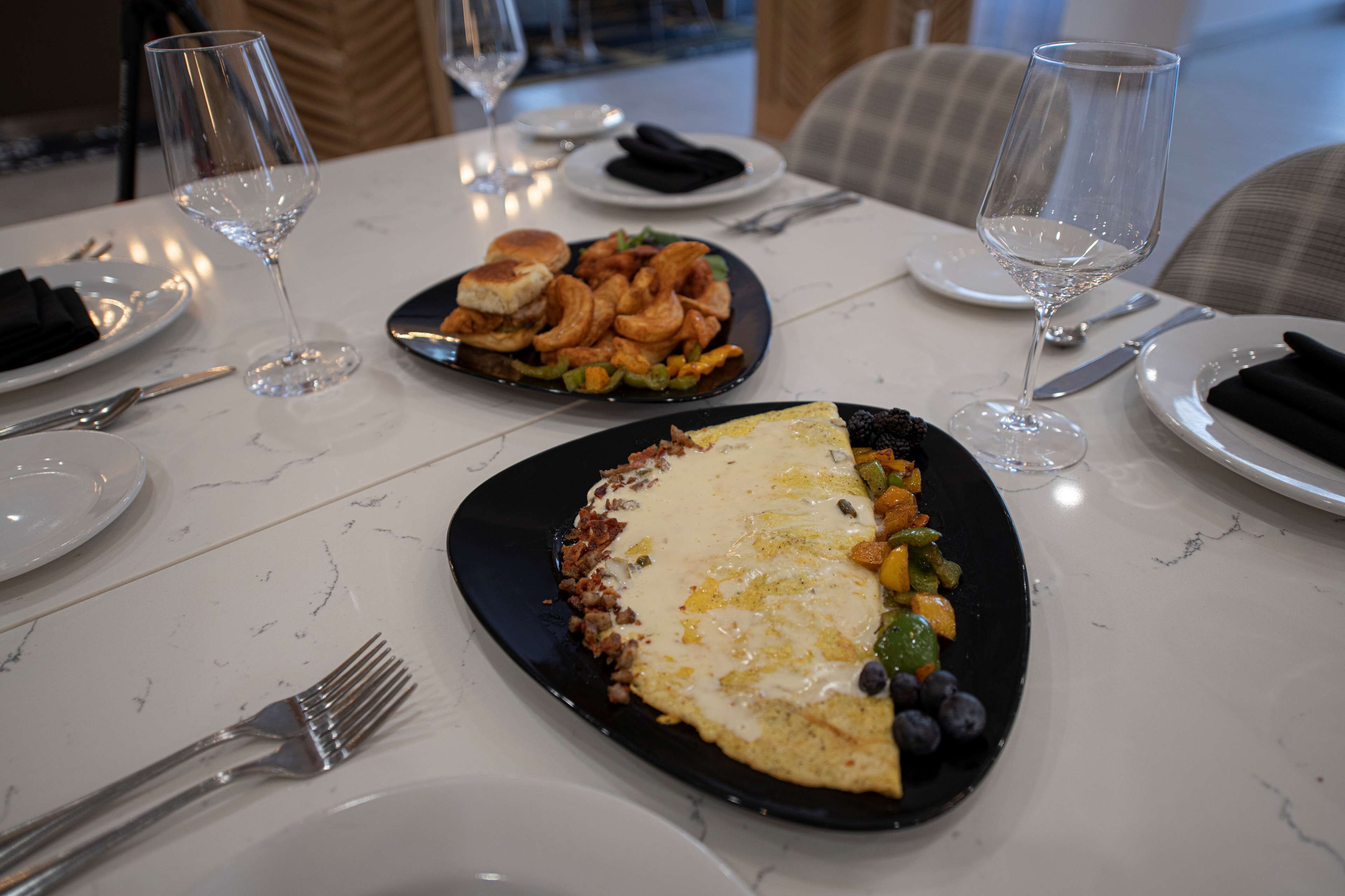 breakfast and dinner served