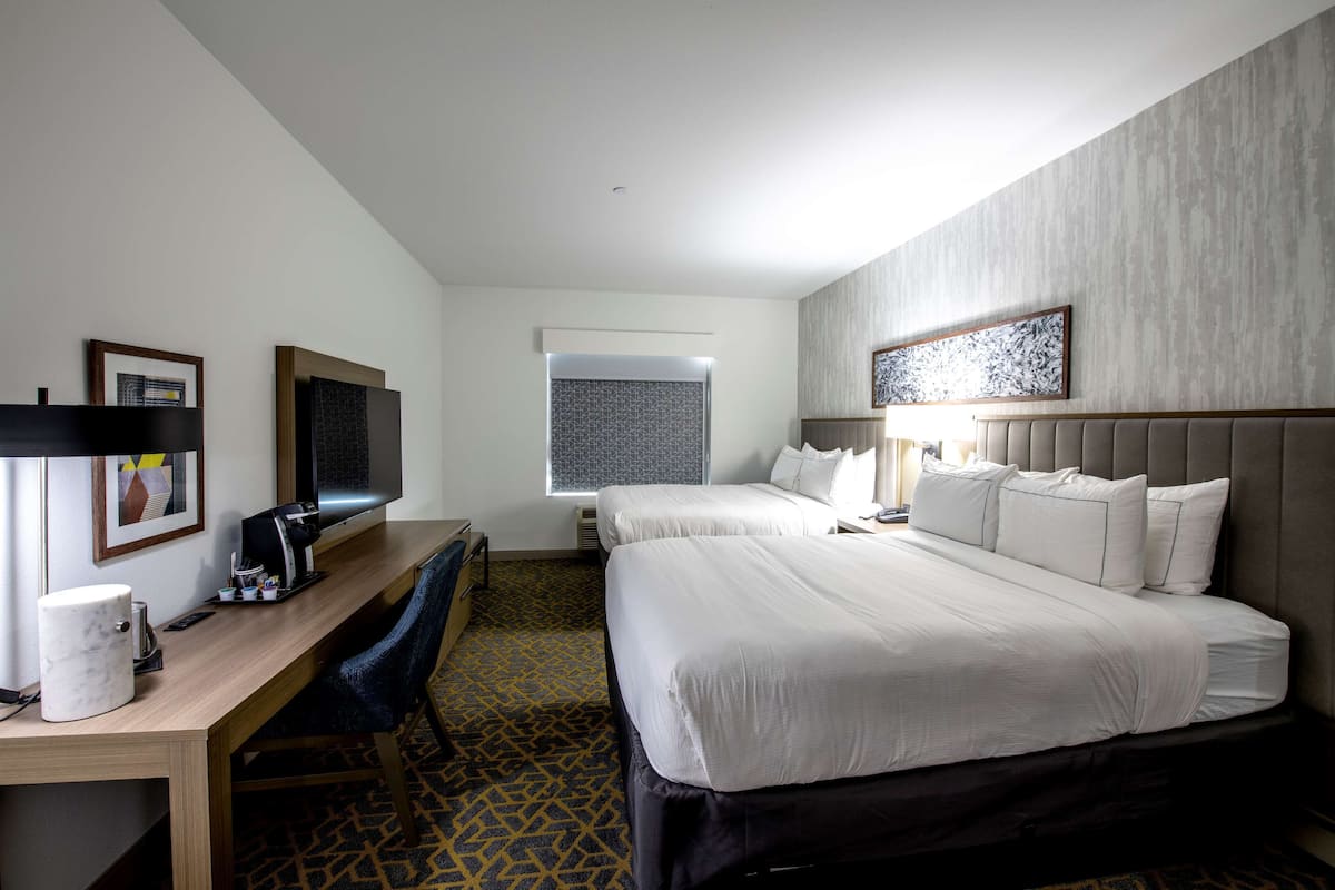 In-room safe, desk, laptop workspace, iron/ironing board