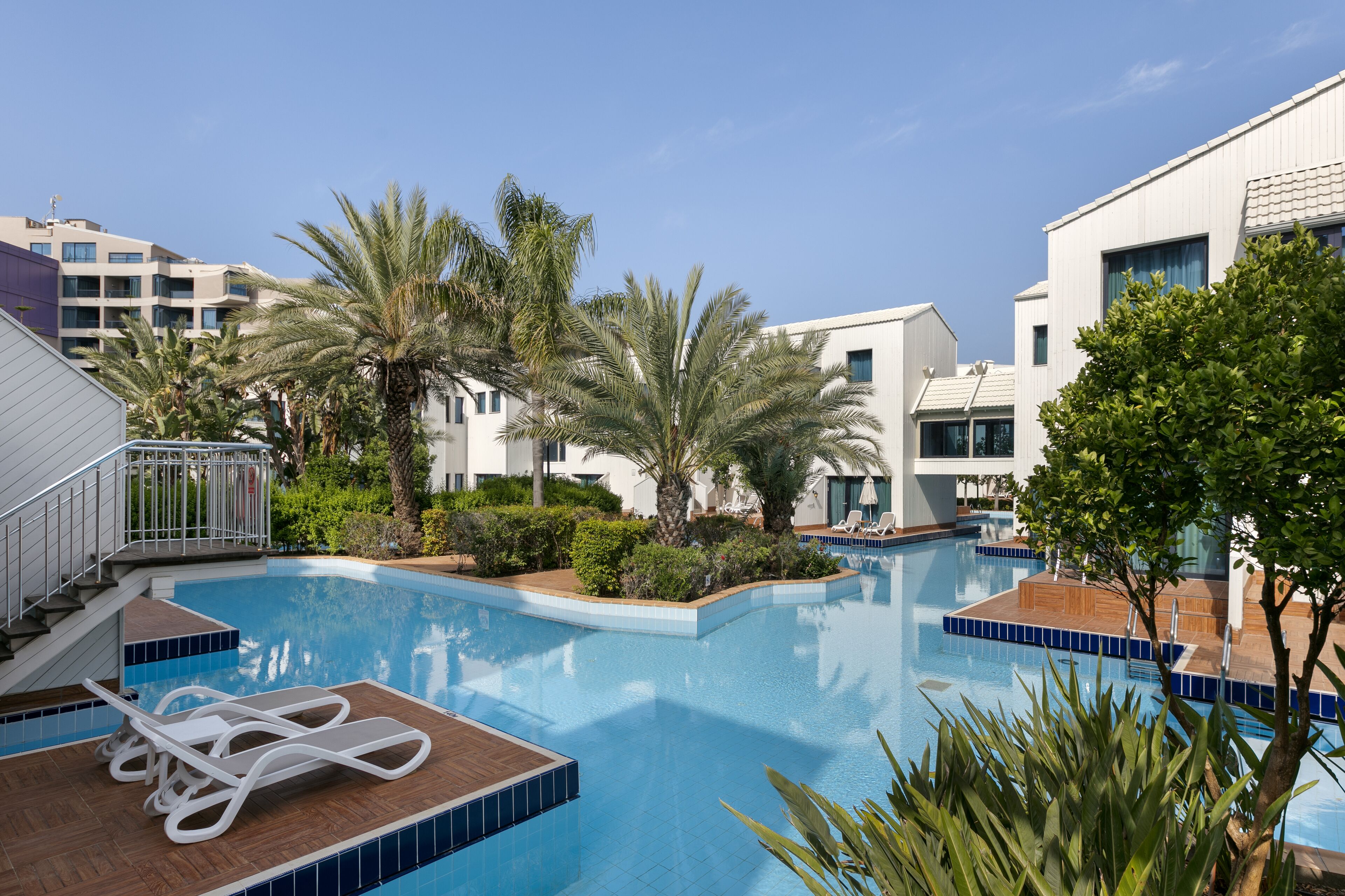 Lake Suite Pool Access | View from room