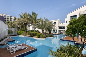 Lake Suite Pool Access | View from room
