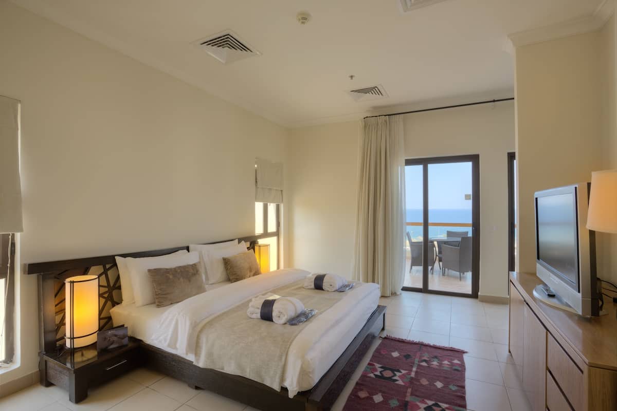 Suite Executive | Minibar con snack e bevande gratuite, una cassaforte in camera