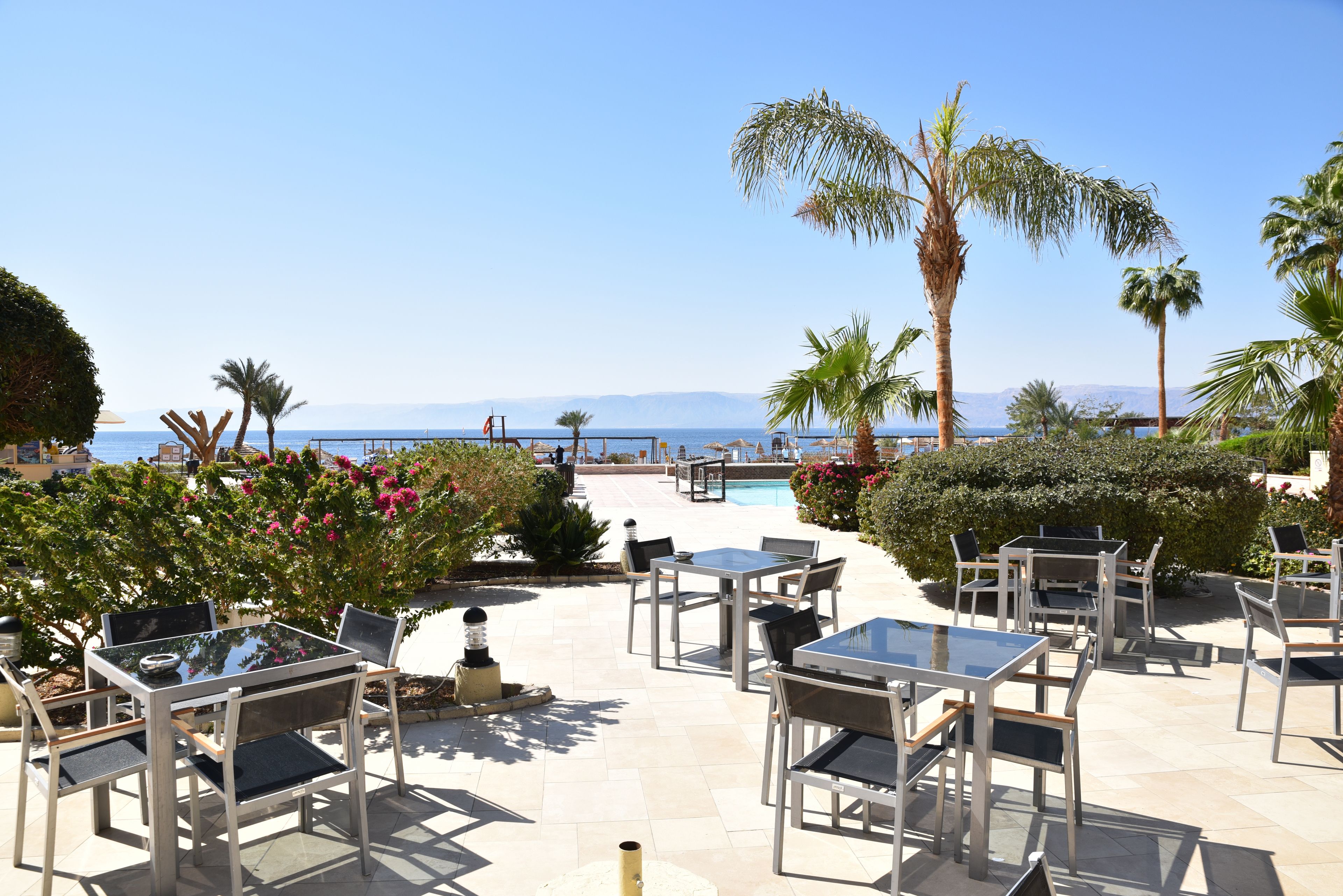 2 Restaurants, Frühstück, Mittagessen, Abendessen, internationale Küche