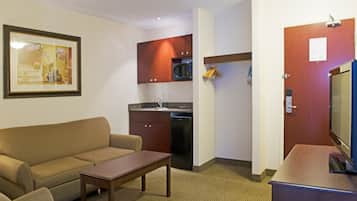 Suite, 1 King Bed, Microwave | In-room safe, desk, iron/ironing board, rollaway beds