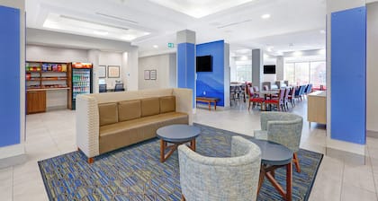 Holiday Inn Express & Suites Woodstock South by IHG