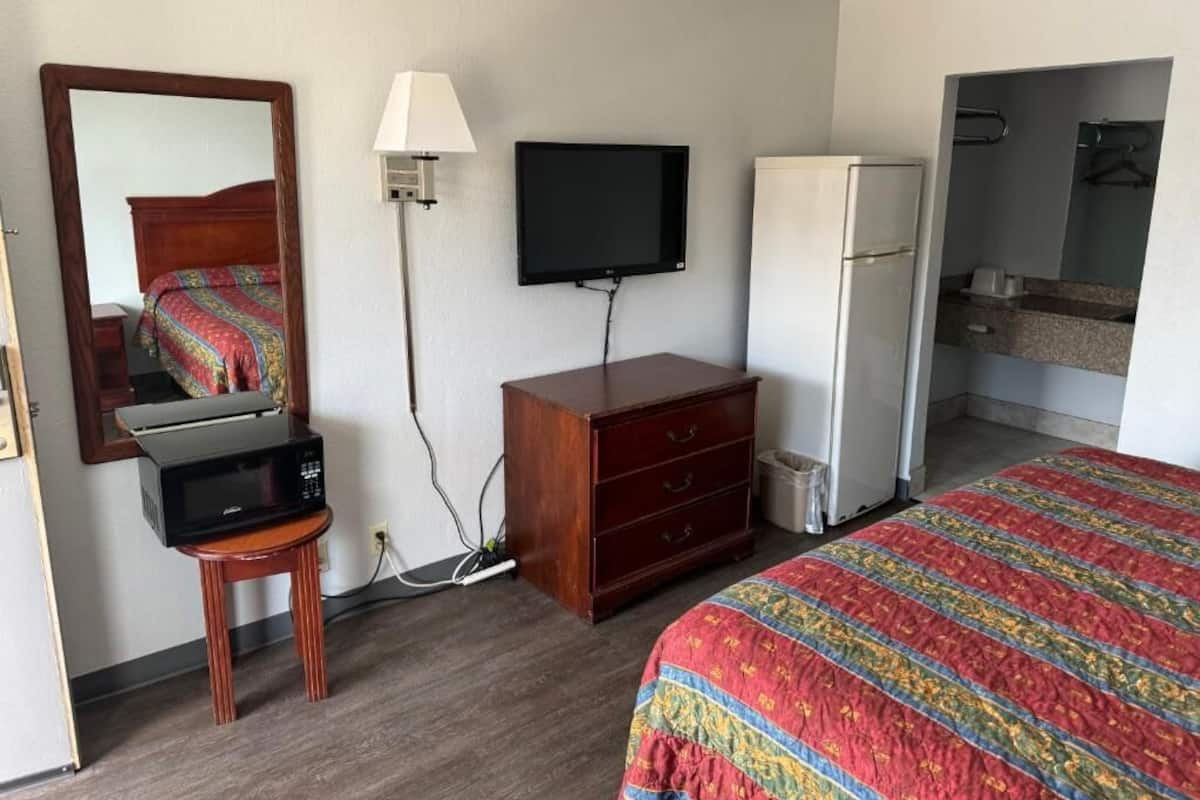 Economy enkelrum | 1 sovrum, skrivbord, gratis wi-fi och sängkläder