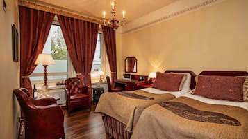 Premium bedding, minibar, in-room safe, desk