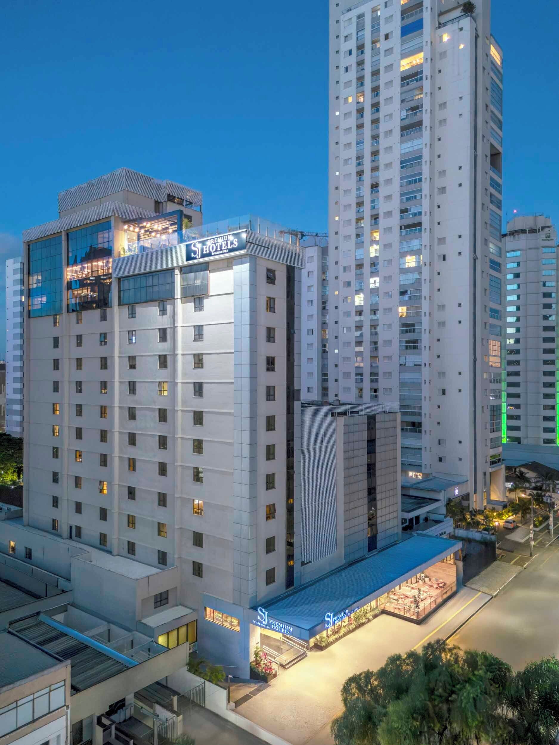 Front of property – evening/night