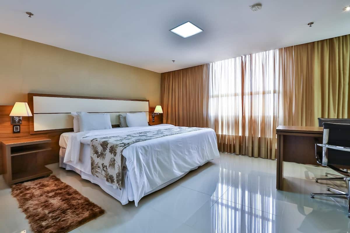 1 bedroom, minibar, in-room safe, desk