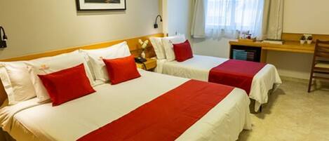 Superior Triple Room, 3 Twin Beds | Hypo-allergenic bedding, minibar, in-room safe, soundproofing