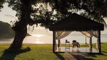 Salas para tratamentos a dois, sauna seca, banho turco/hammam