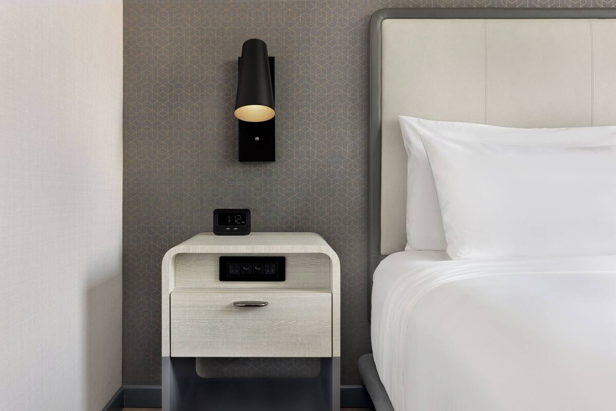 1 slaapkamer, luxe beddengoed, pillowtop-bedden, een kluis op de kamer