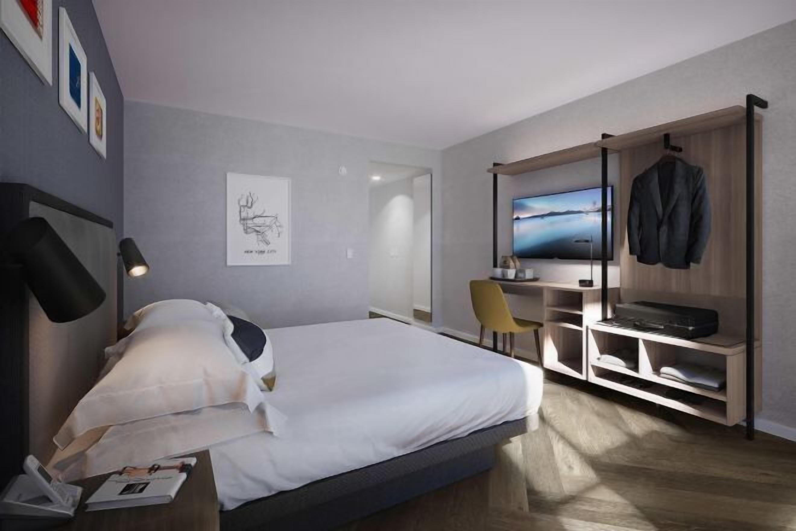 Premium bedding, pillow-top beds, in-room safe, desk