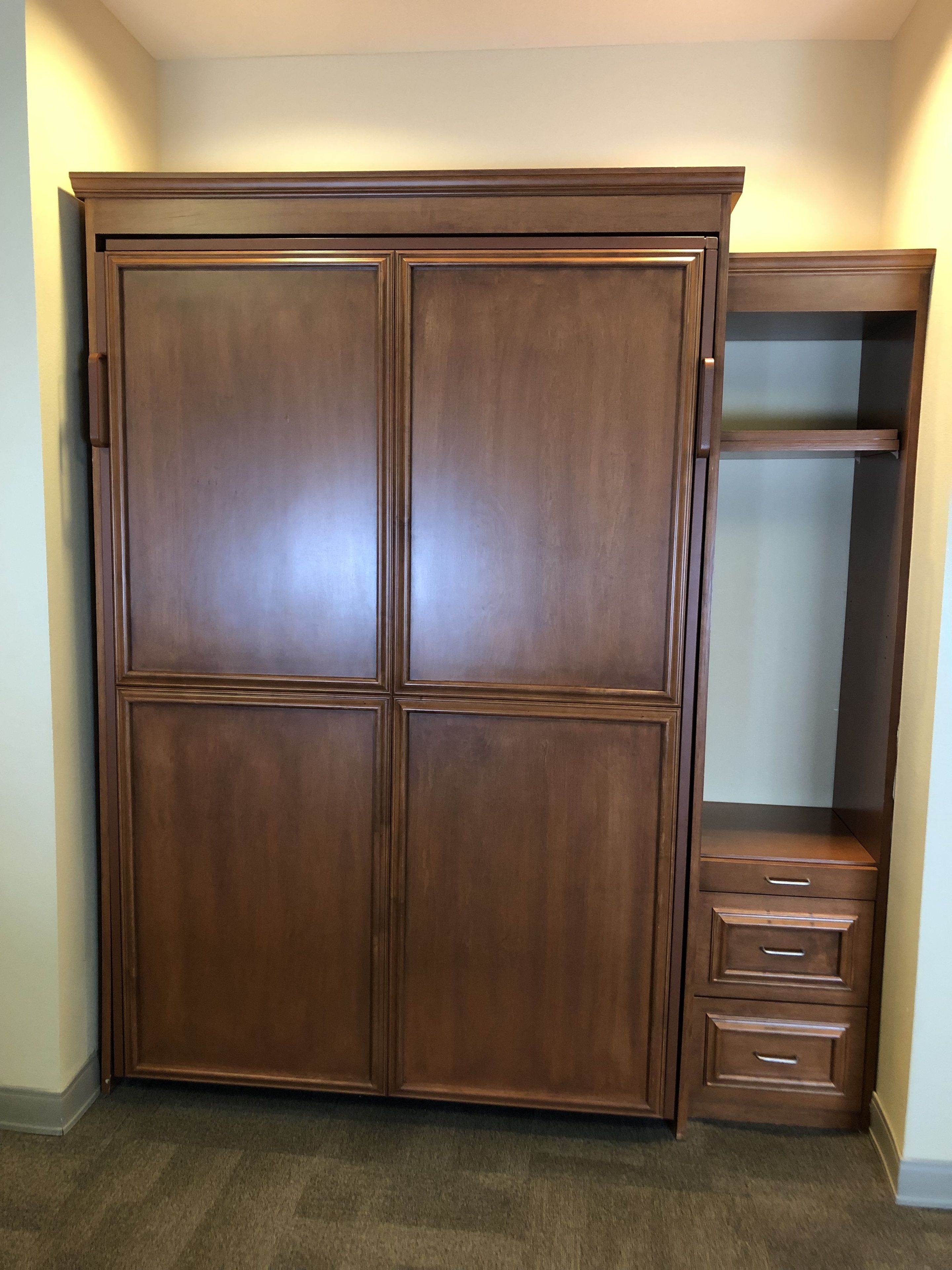 room | living area | flat-screen tv