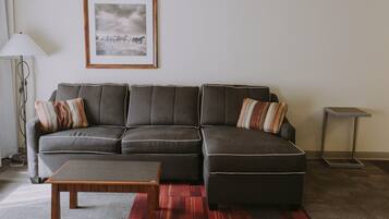 Standard Room | Living area | Flat-screen TV