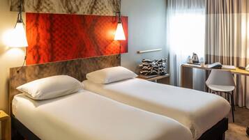 Twin Room, 2 Twin Beds (SweetRoom) | In-room safe, desk, iron/ironing board, free WiFi