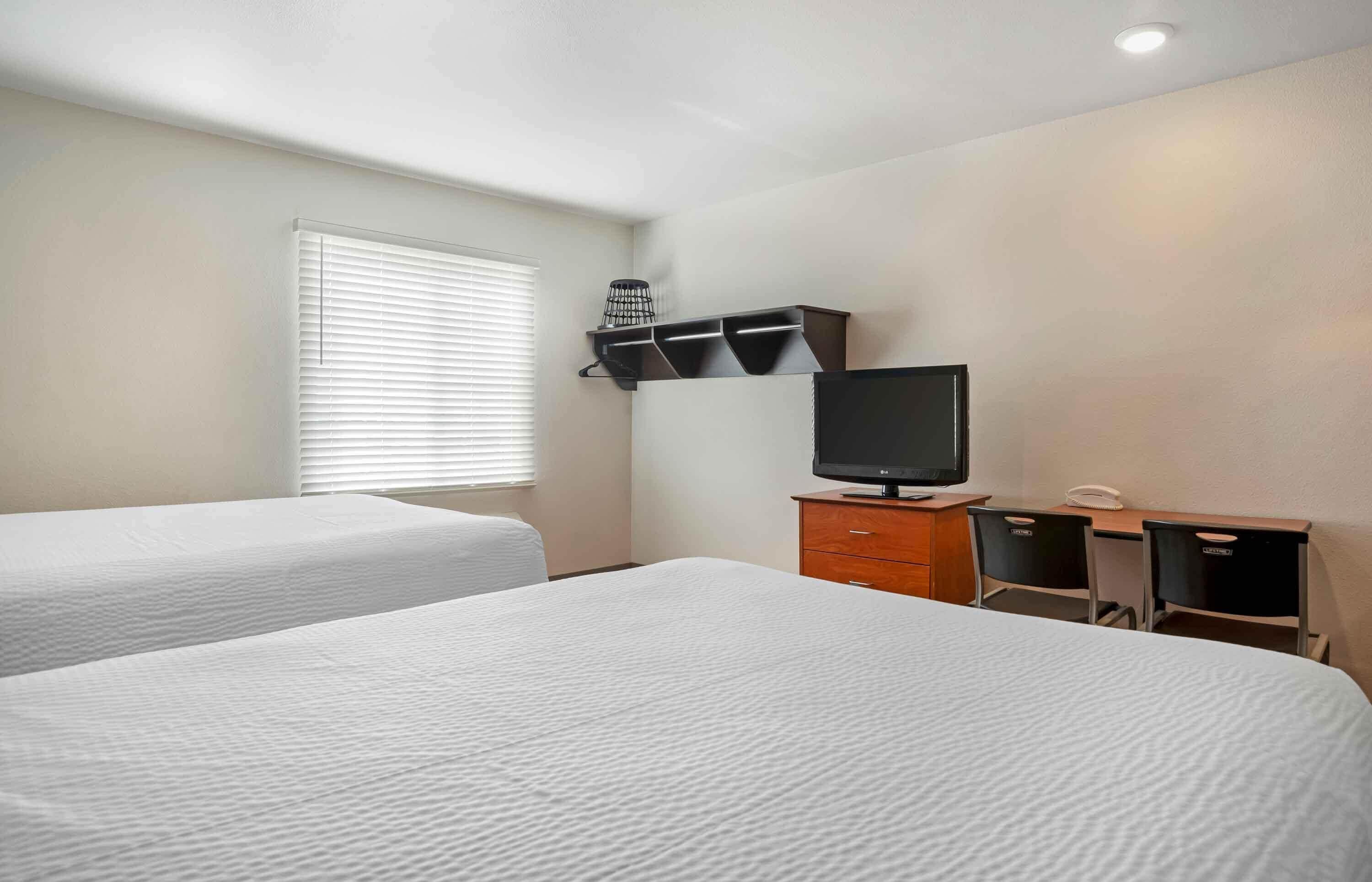 Standard Studio, Non Smoking, Refrigerator & Microwave | Desk, laptop workspace, iron/ironing board (on request), WiFi (free)