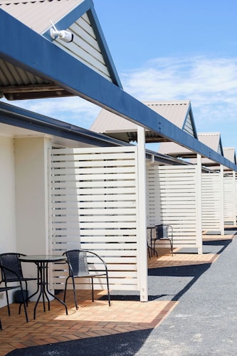 Robetown Motor Inn & Apartments