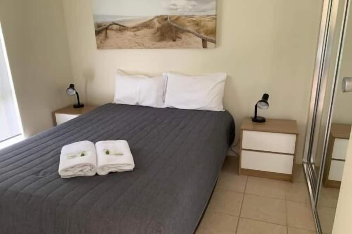 Desk, blackout curtains, iron/ironing board, free WiFi