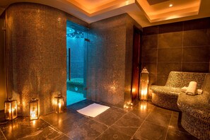 Couples treatment room(s), sauna, hot tub, steam room, body treatments - Lough Rea Hotel & Spa (Loughrea)