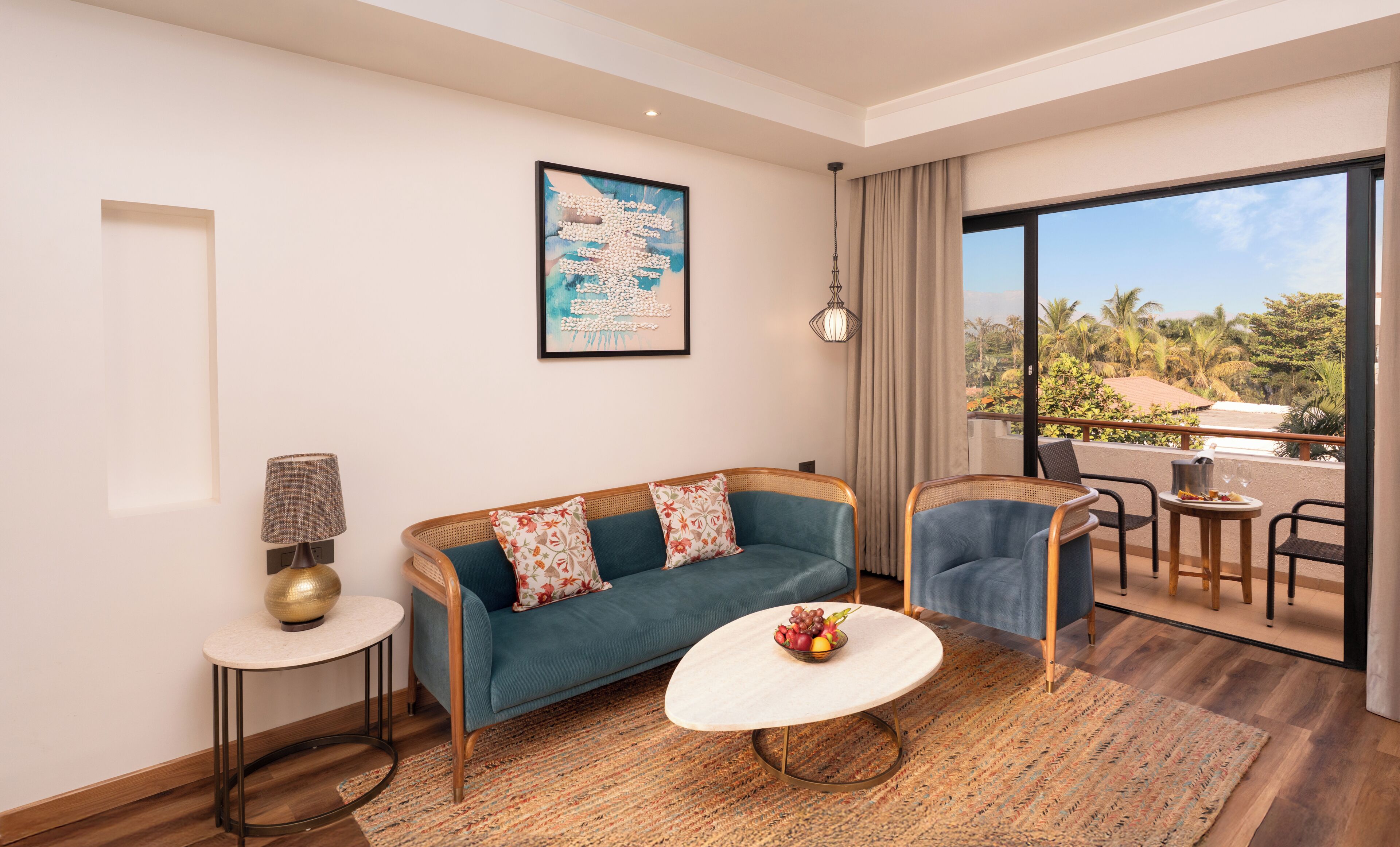 Executive Suite | Living area | 36-inch flat-screen TV with satellite channels, TV, table football