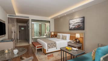 Deluxe Room, 1 King Bed | Egyptian cotton sheets, premium bedding, minibar, in-room safe